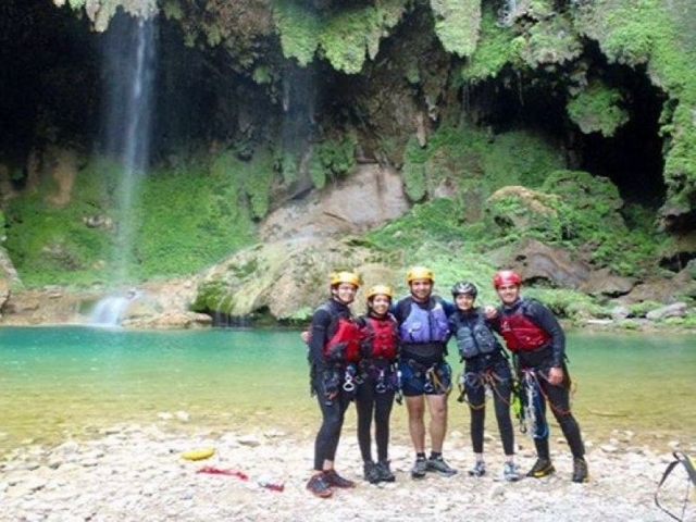 aventura entre canones